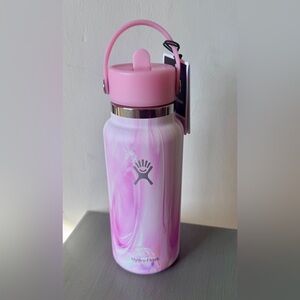 Hydro Flask Pink Marble Water Bottle